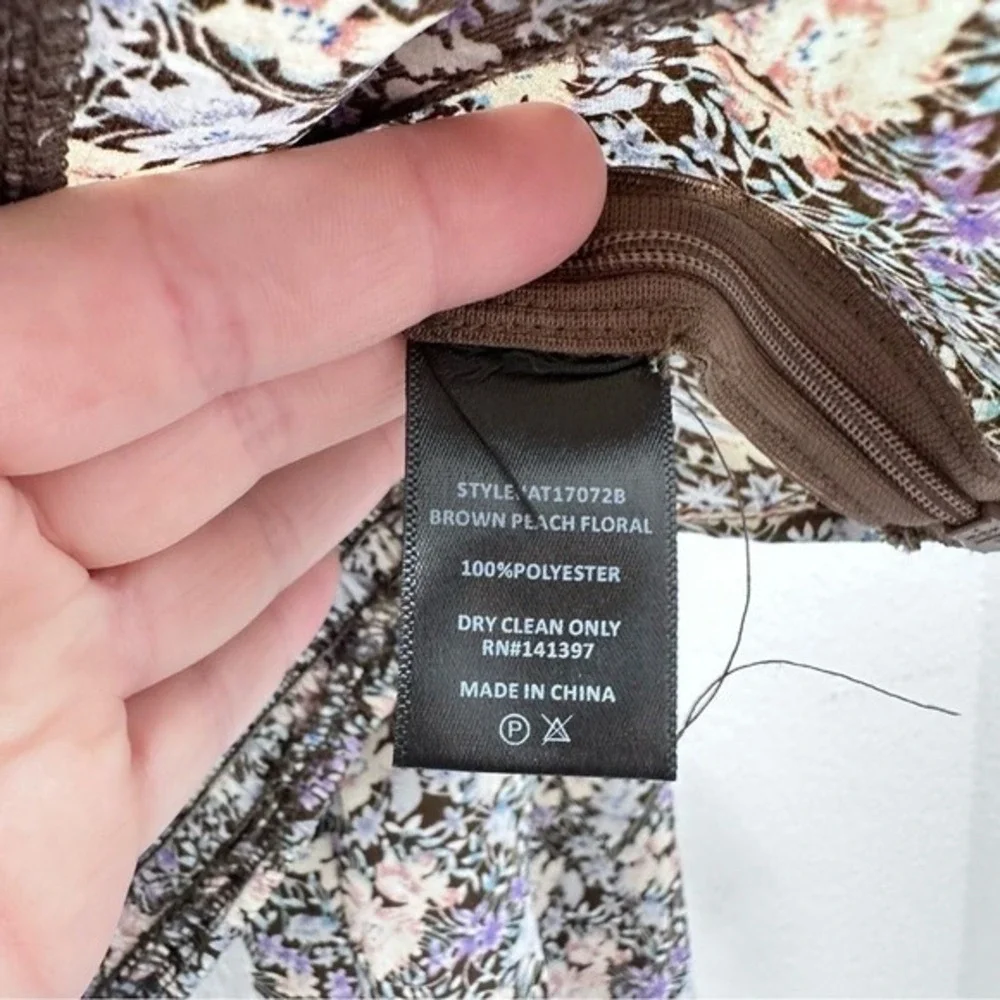 ASTR Ditsy Floral‎ Smocked Cropped Bodice Long Puff Sleeve Blouse Size S